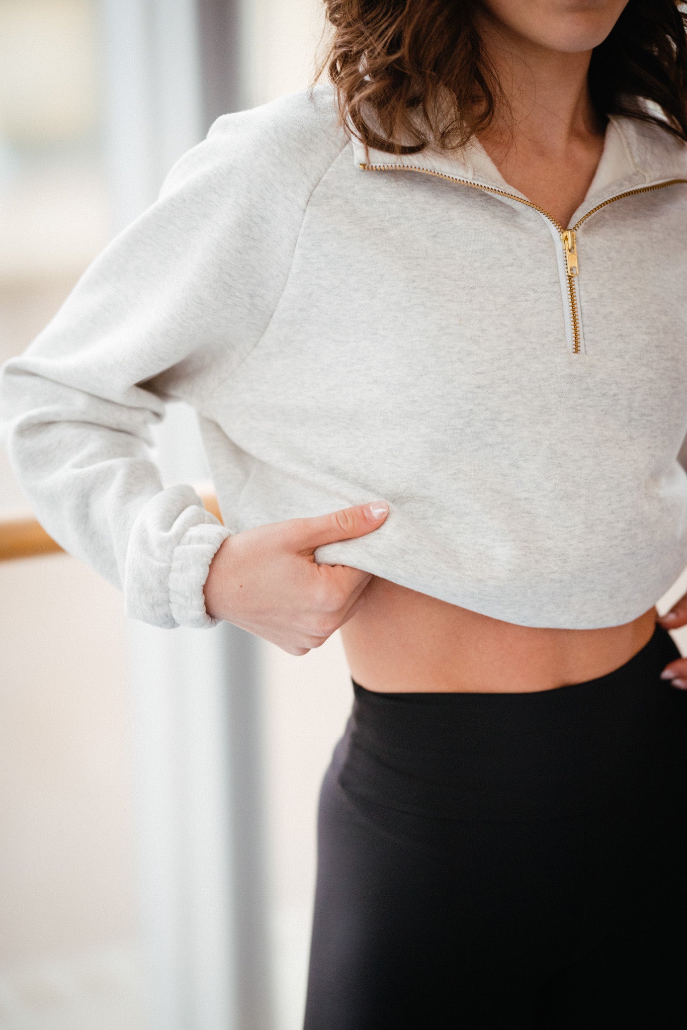 ULTRALUX Kenzie Pullover in Heather Grey – SKATIE