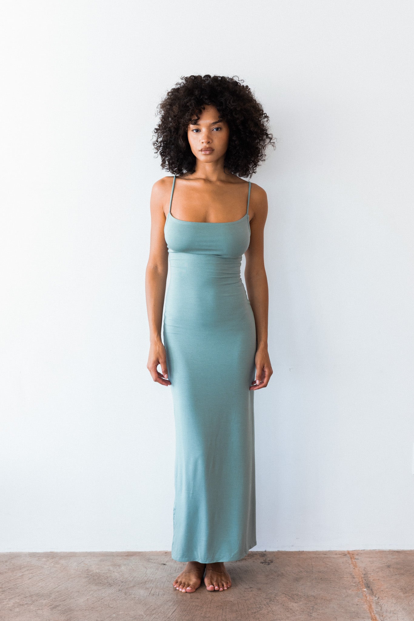 Samantha Maxi Dress Jersey in Sage – SKATIE