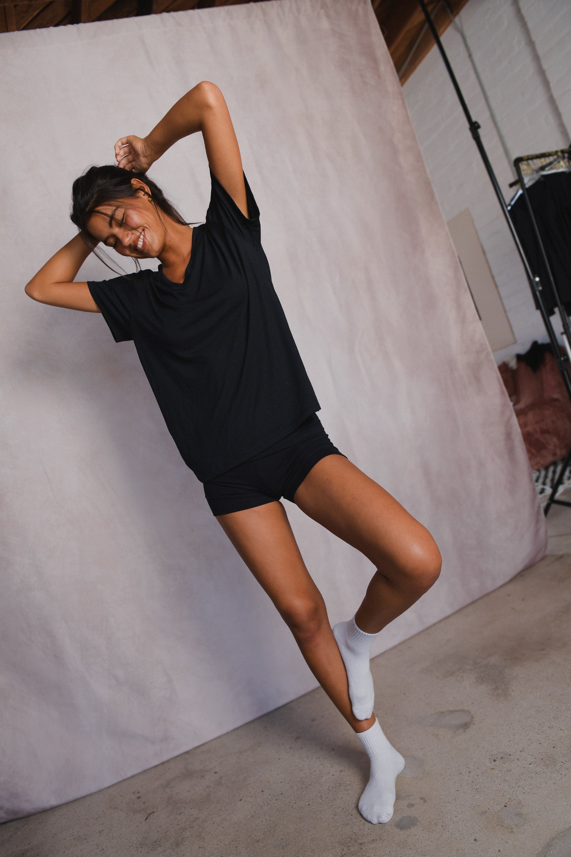 Hubby Tee Jersey - Black