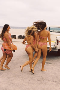 Mandi Bottom - Windward