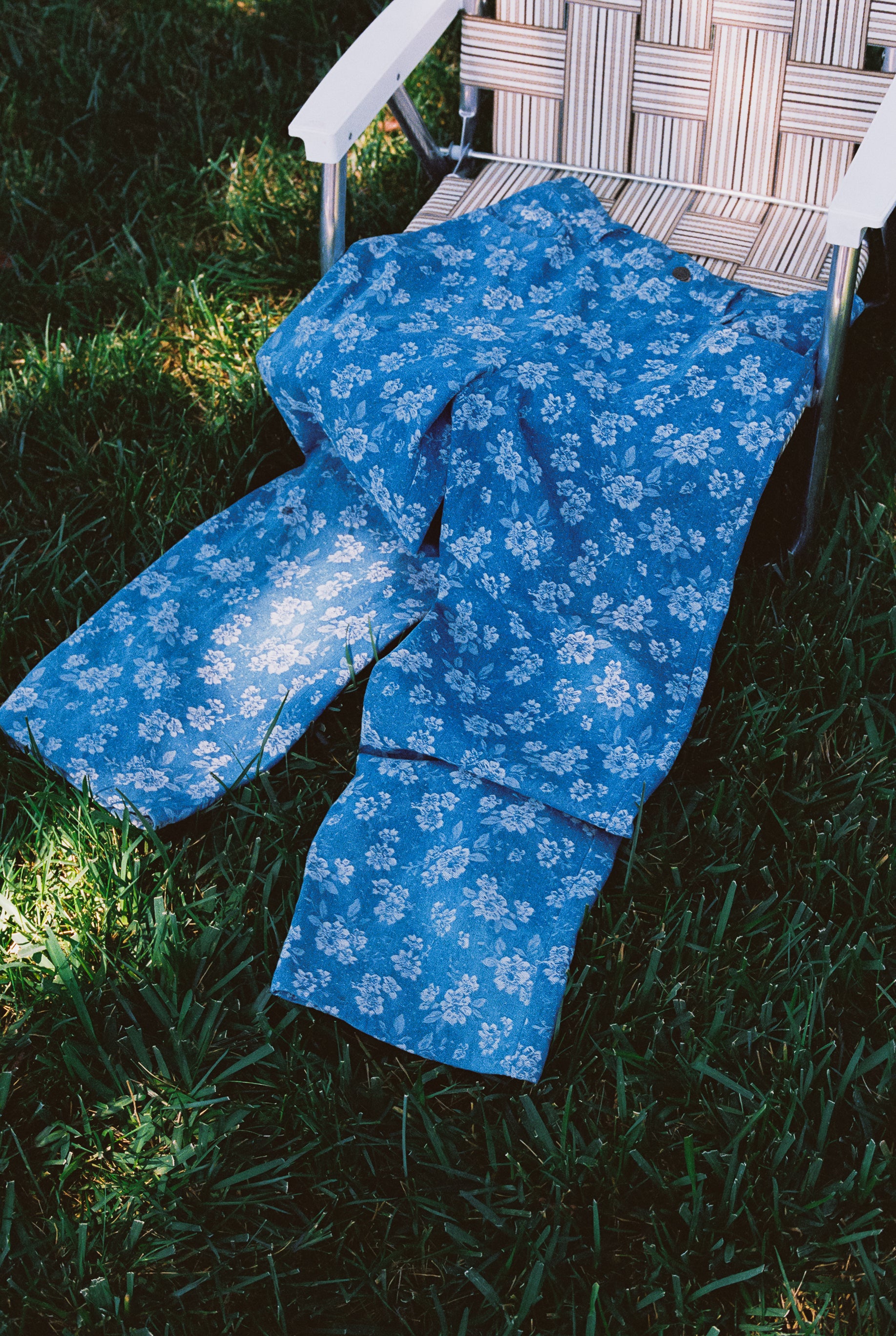 Nara Pants - Floral Denim