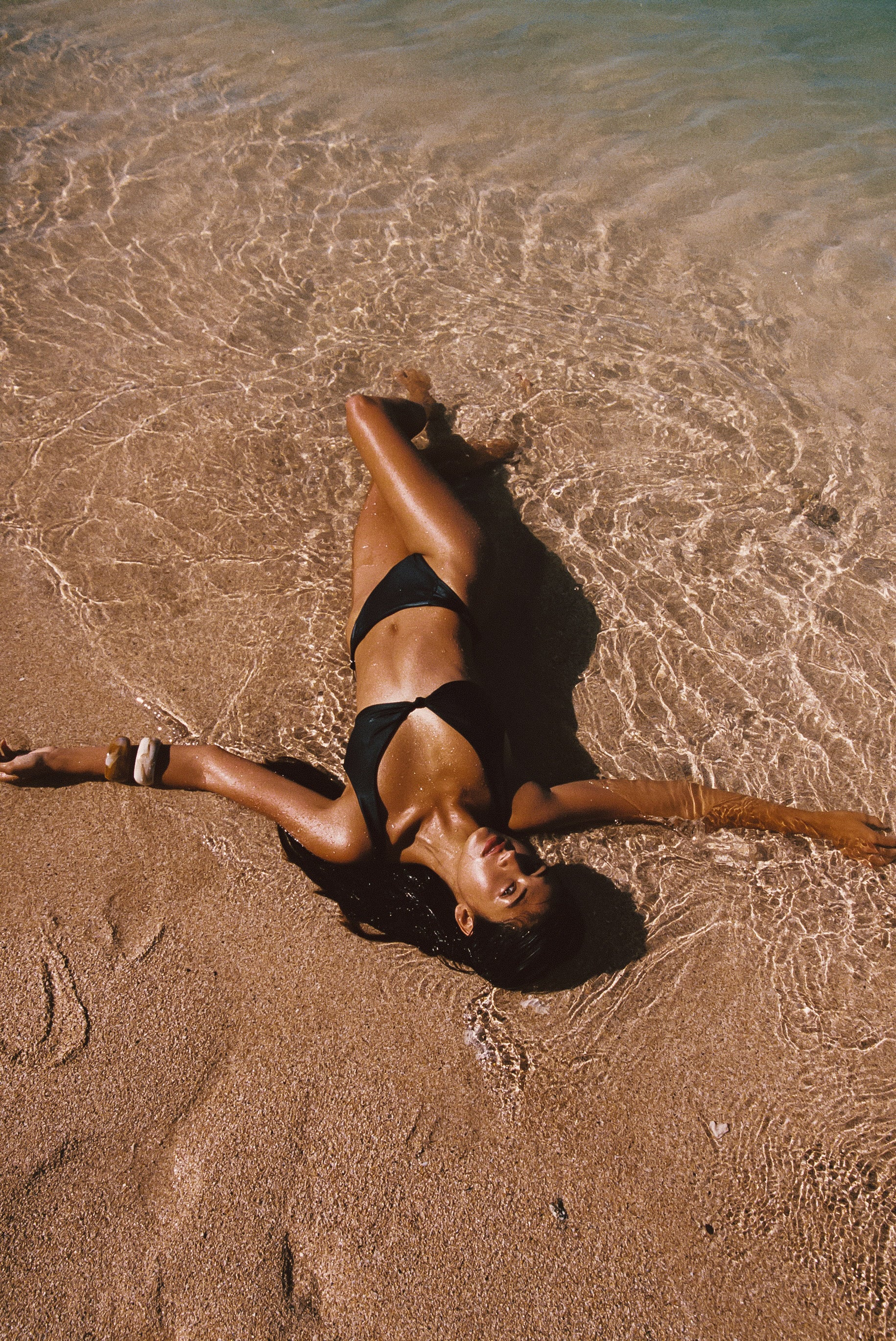 Salty Bottom - Black