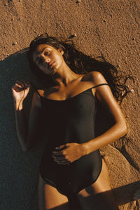 Jackie One Piece - Black