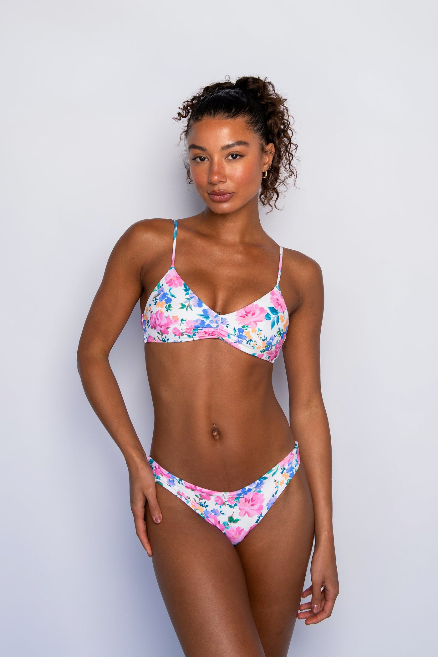 Cheryl Bottom - Bouquet