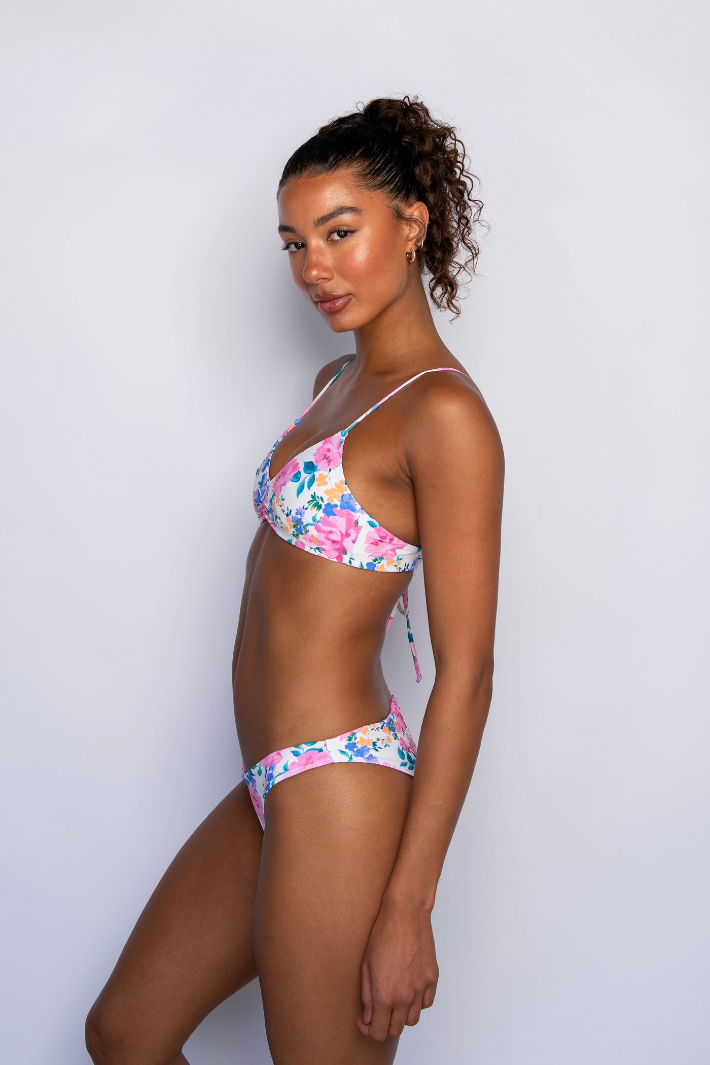 Cheryl Bottom - Bouquet