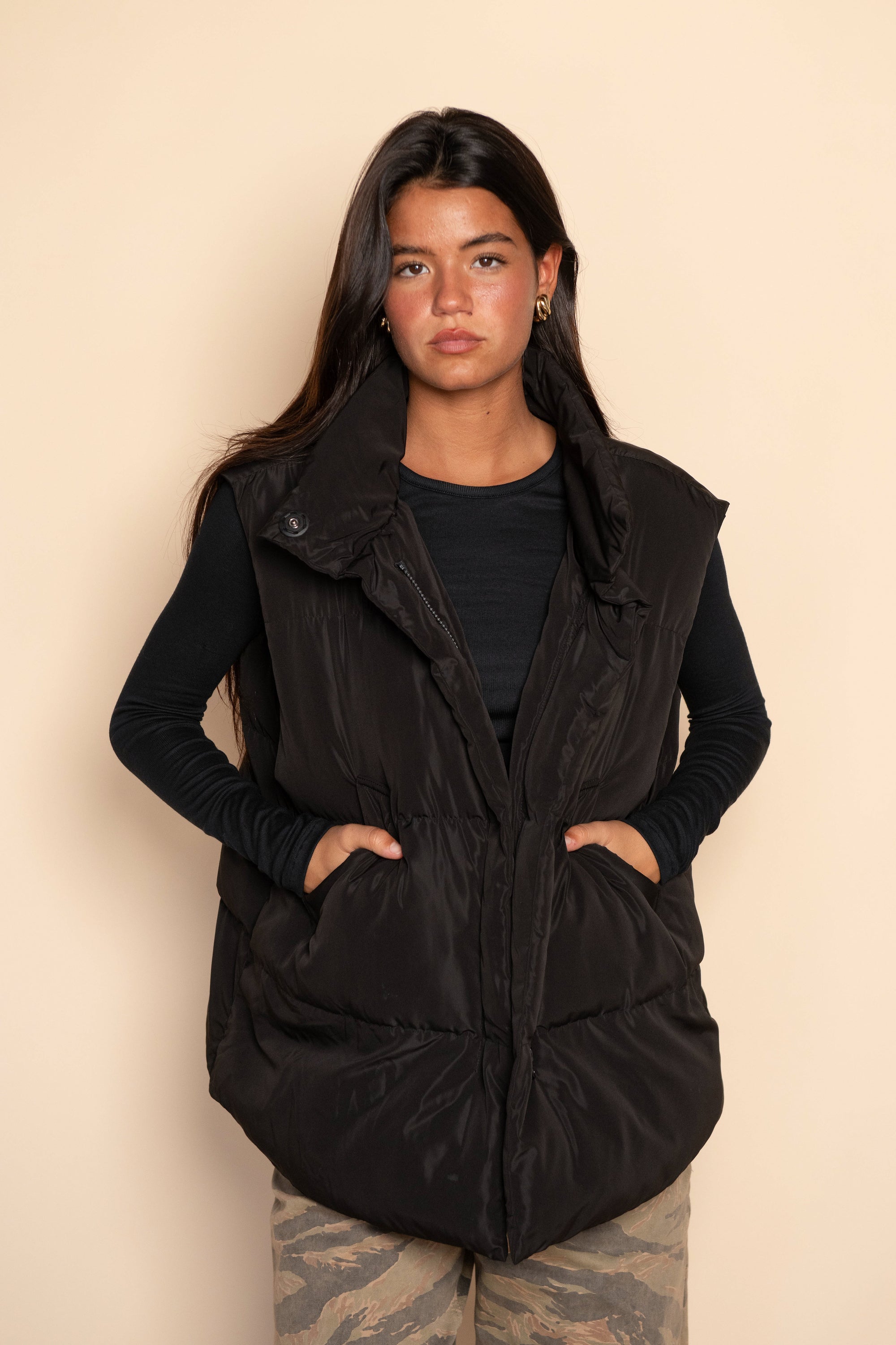 Oversized Puffer Vest - Black