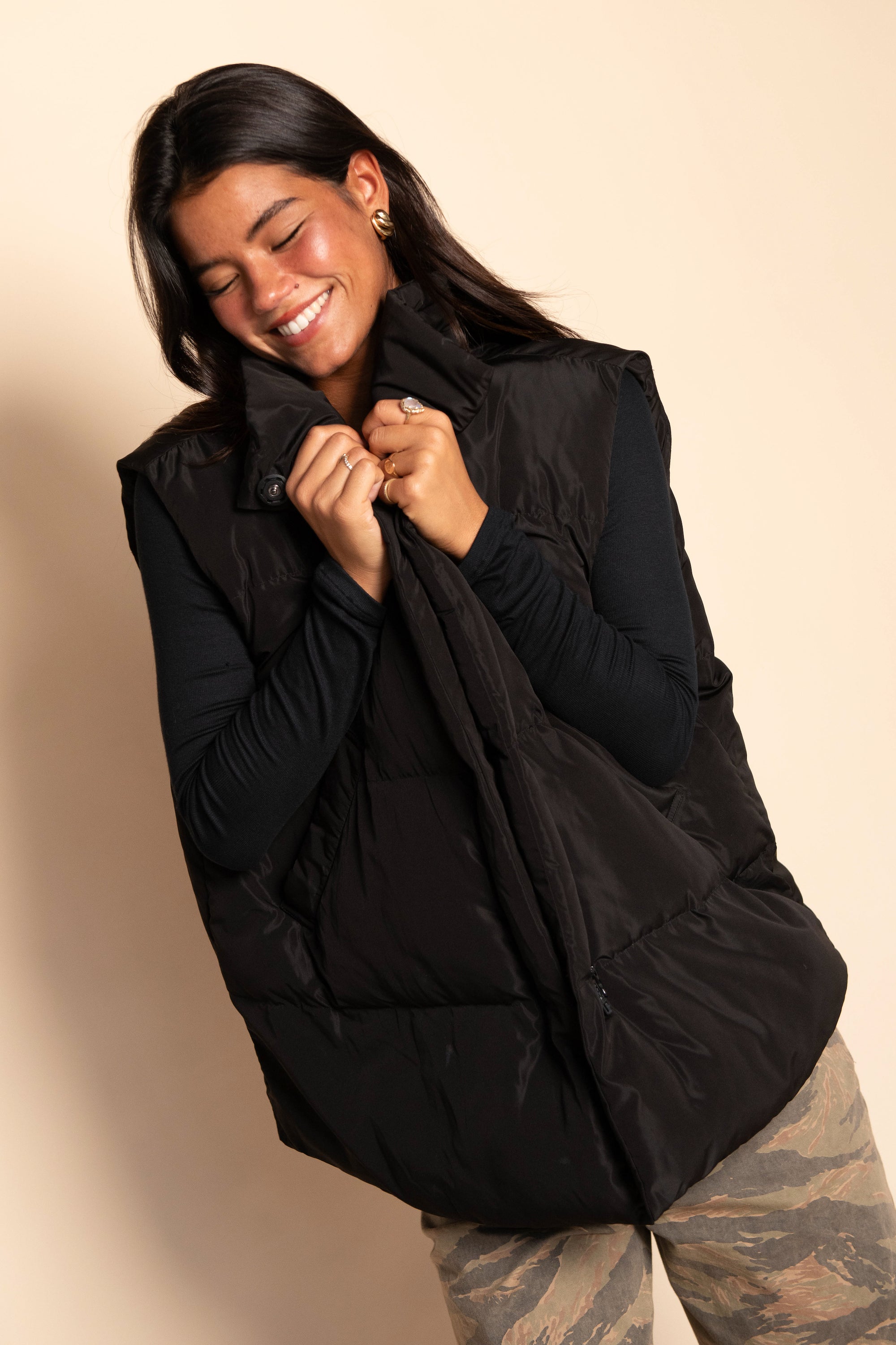 Oversized Puffer Vest - Black
