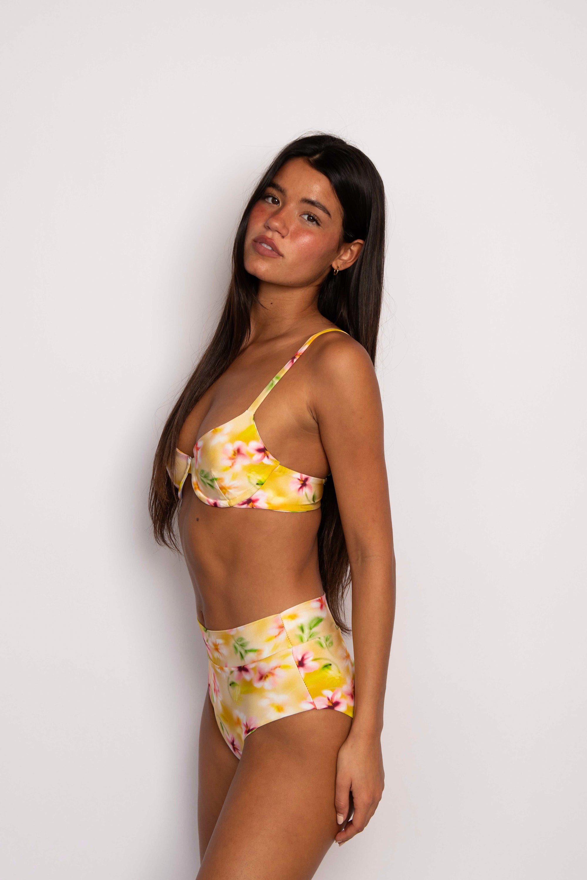 Claire Top - Plumeria Glossy