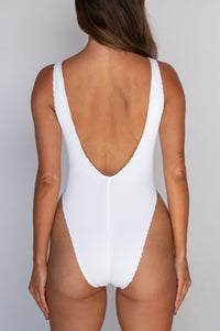 Molly One Piece - White Crinkle
