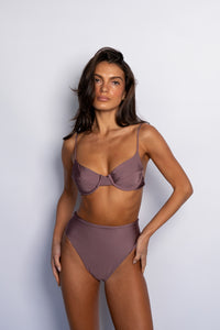 Monroe Bottom - Romance