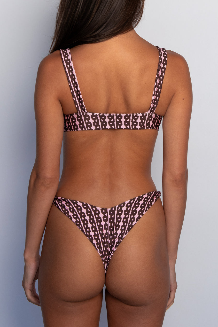 Suzanne Bottom - Tesoro Glossy