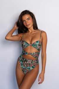 Lisa One Piece - Valencia