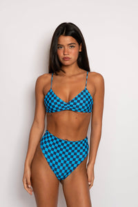 Monroe Bottom - Surf