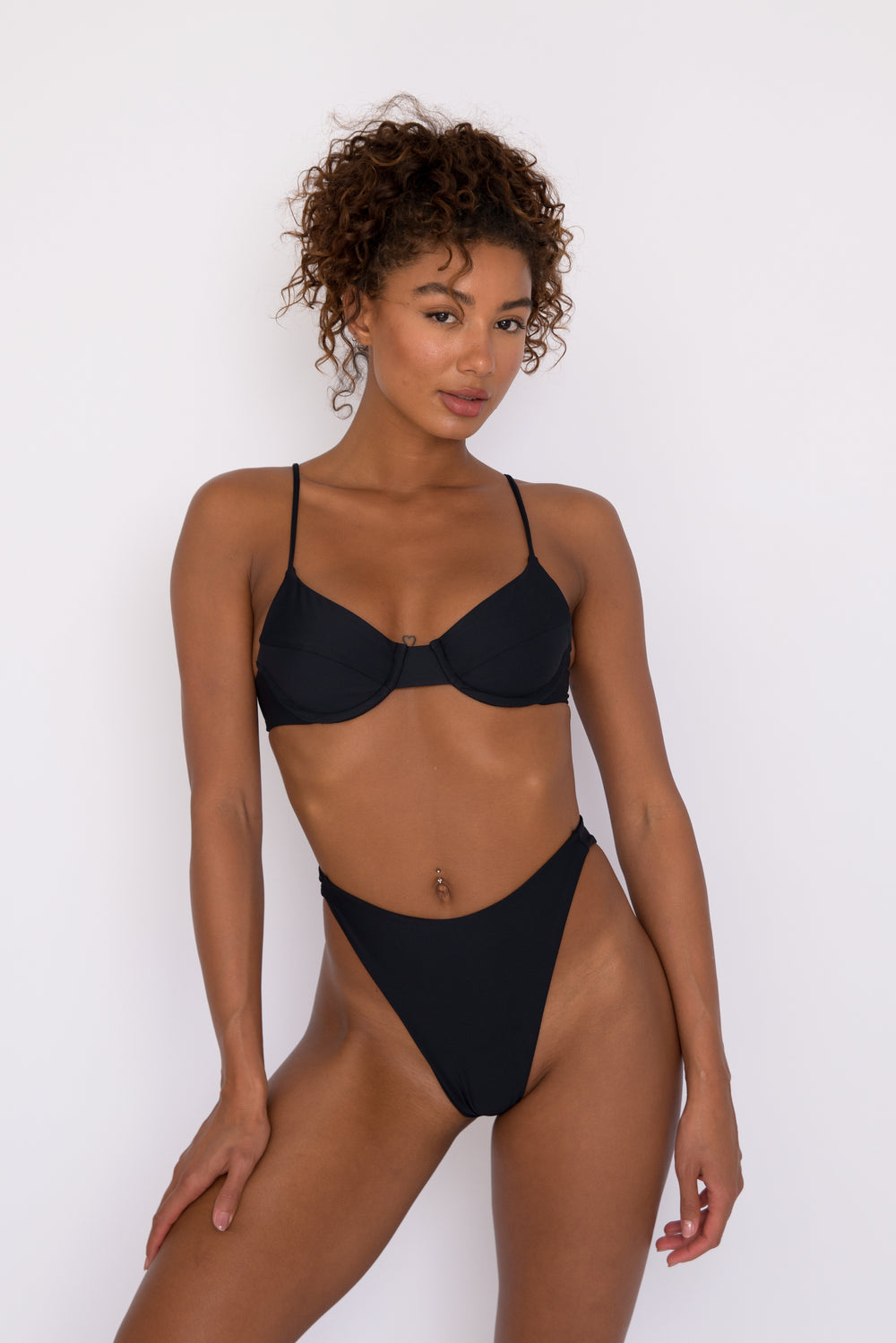 Kate Bikini Top in Black – Skatie