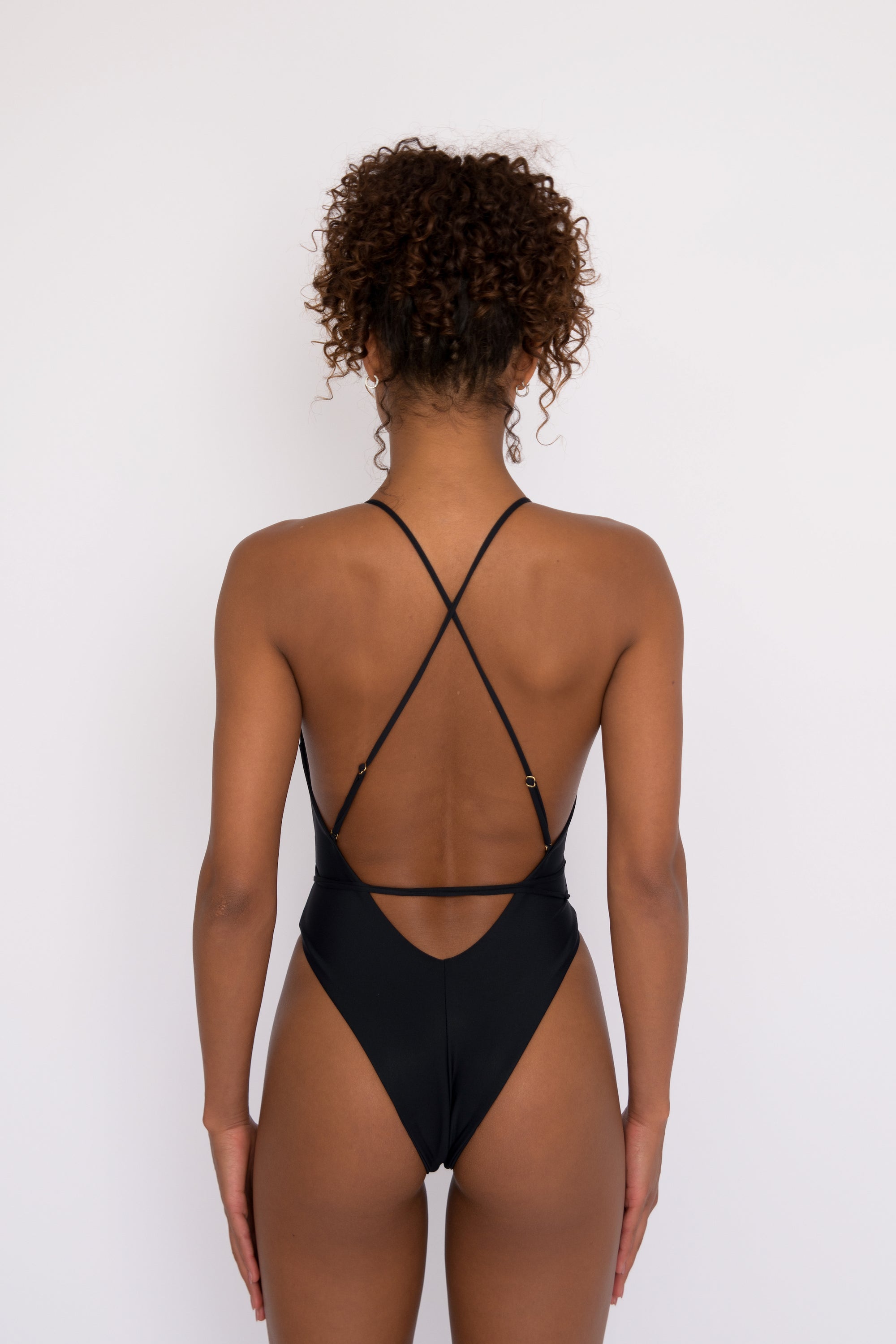 Lynn One Piece - Black