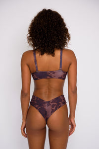 Mandi Bottom - Yellowstone