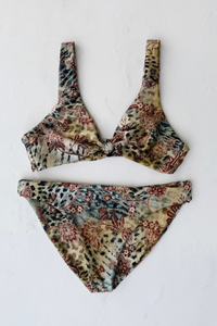 Cheryl Bottom - Garda Glossy