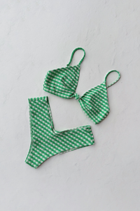 Mandi Bottom - Wahine