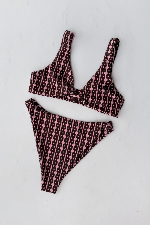 Kelly Bottom - Tesoro Glossy