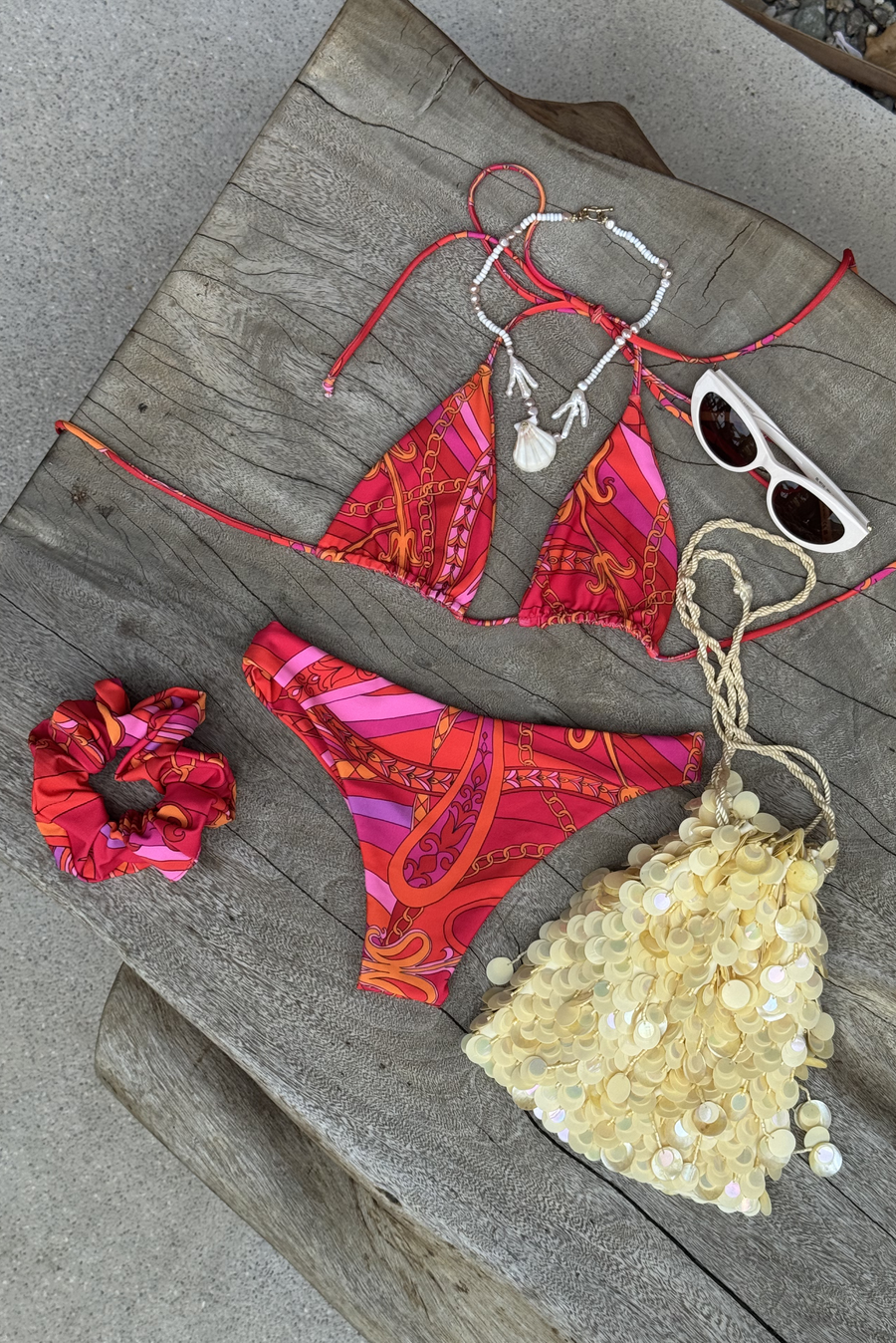 Dylan Bottom - Chica