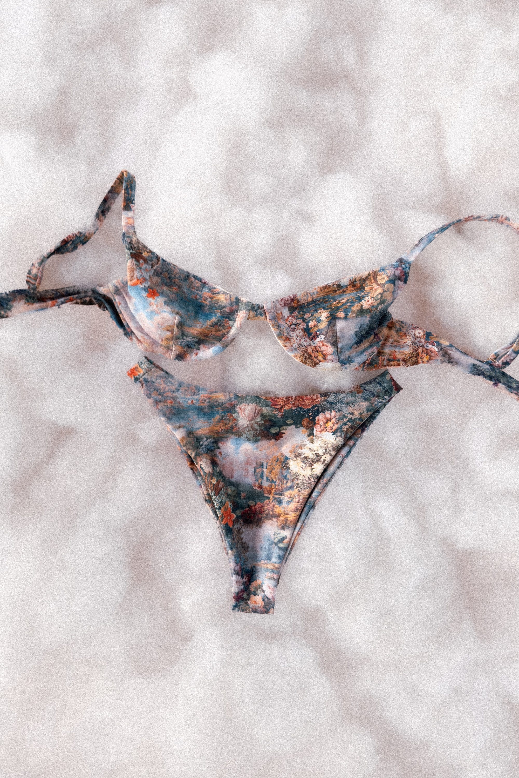 Kelly Bottom - Dreamworld