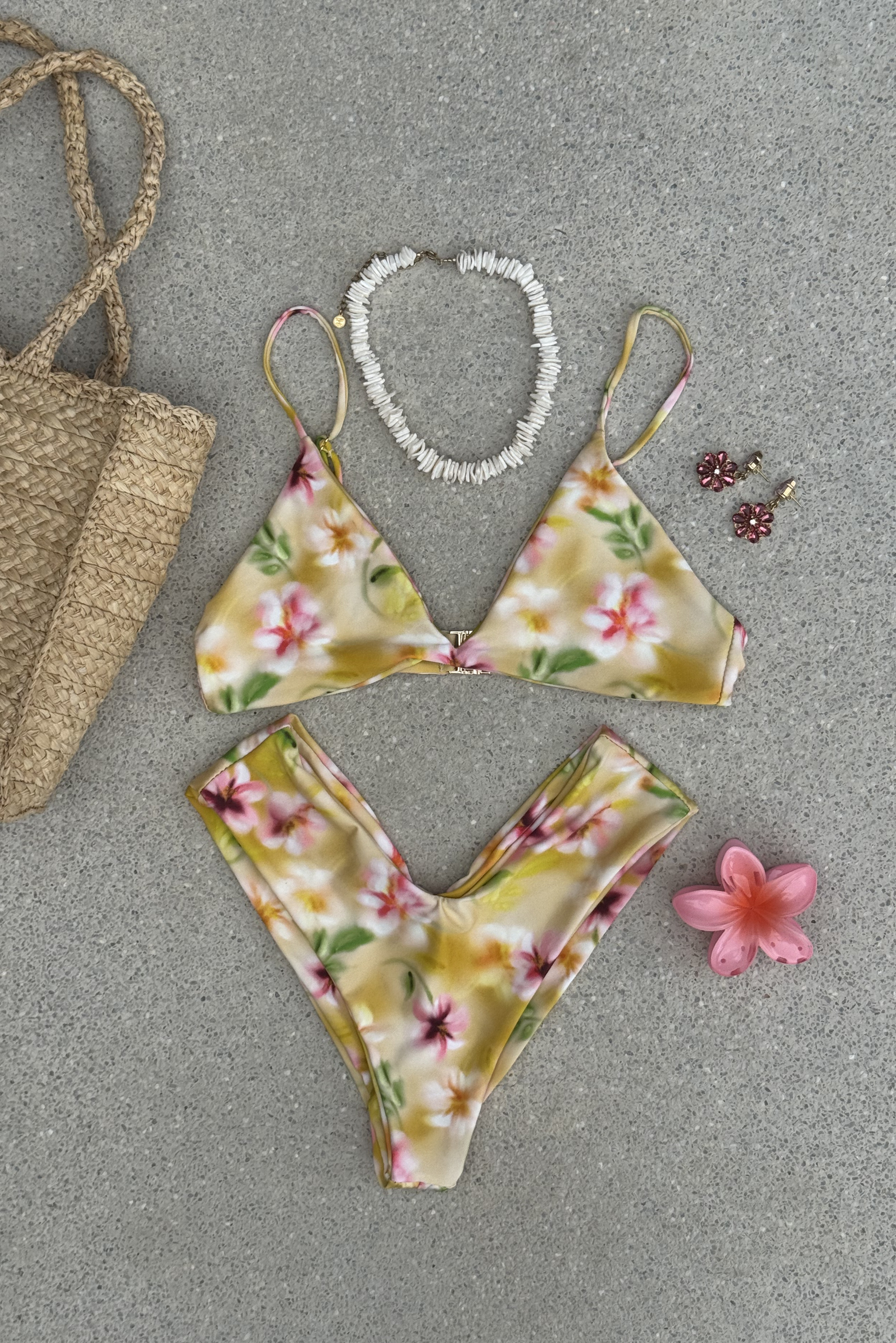 Mandi Bottom - Plumeria Glossy