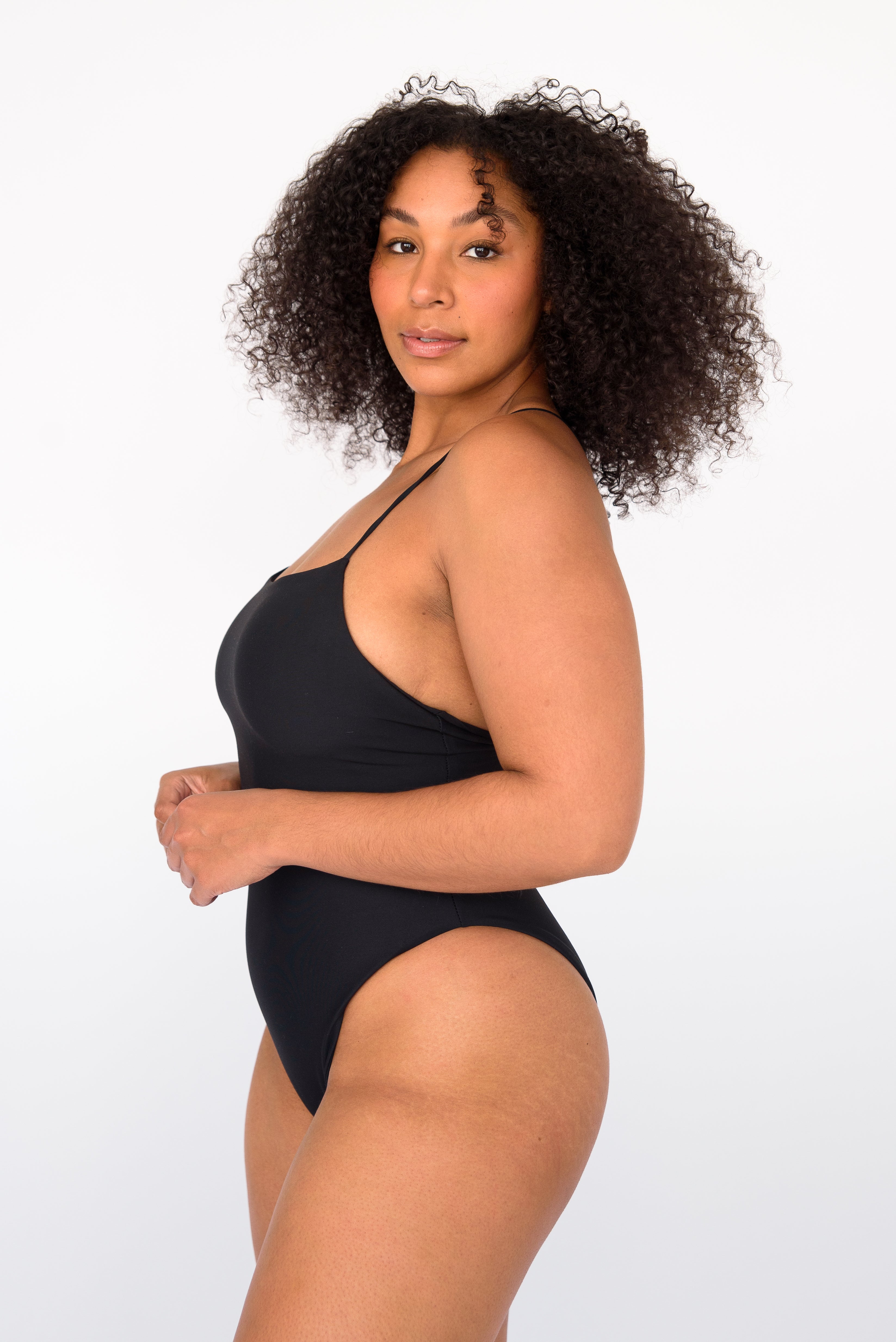 The Resa One Piece Bathing Suit in Black – Skatie