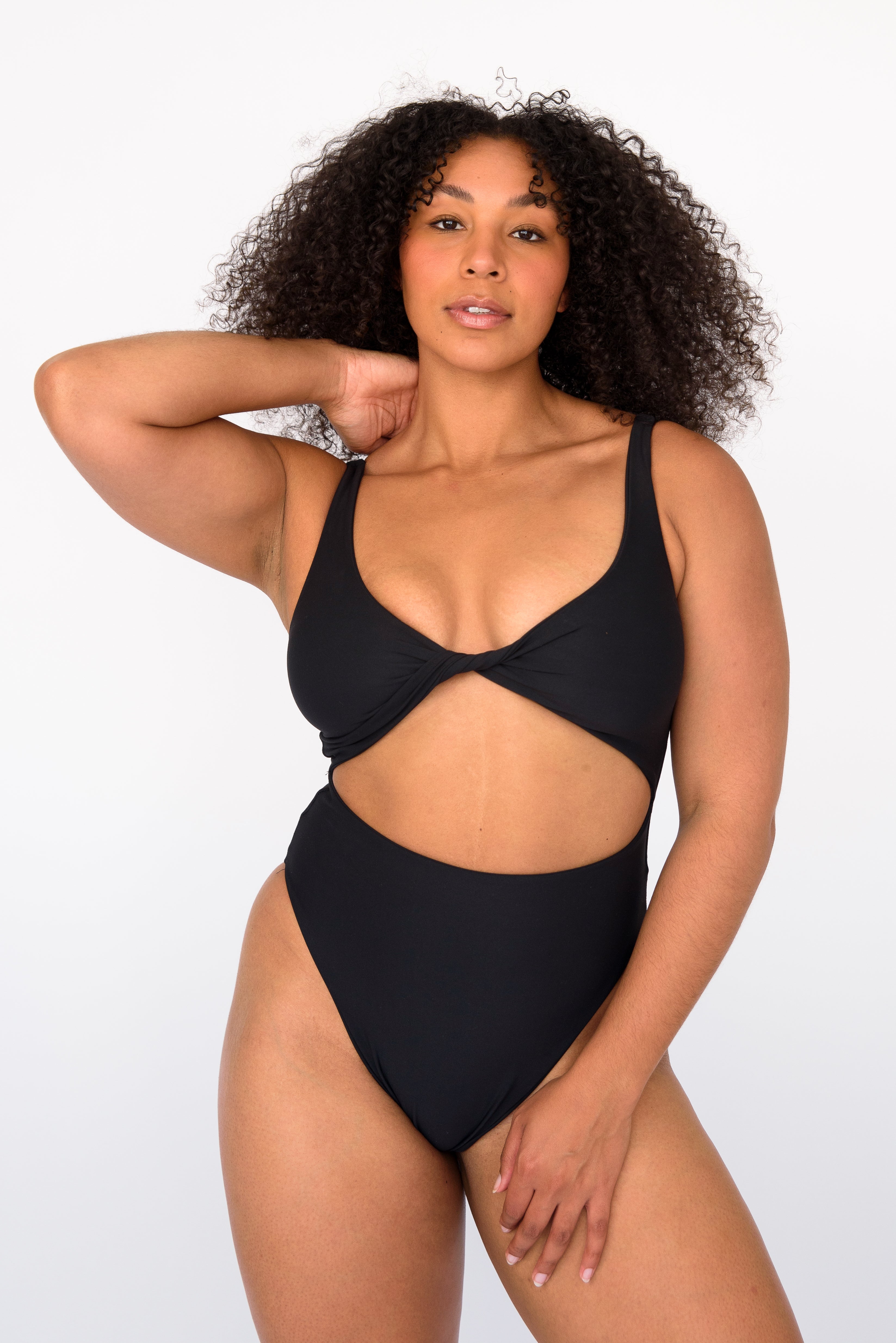 Chloe One Piece in Black – Skatie